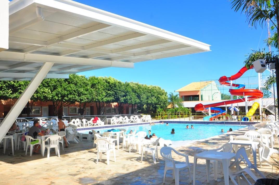 Cd Diroma Fiori Apartment Caldas Novas Ngoại thất bức ảnh